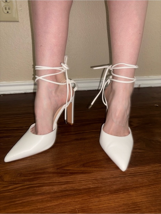Lulus Shoes - Women’s White Pointed Toe Lace-Up High Heels